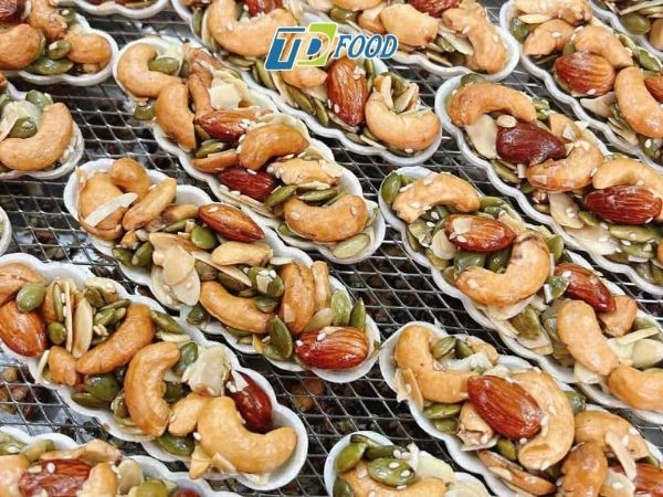 Lợi ích của hạt dinh dưỡng mix vị đối với người tiêu dùng và doanh nghiệp